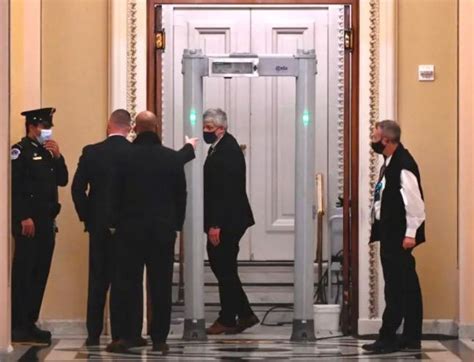 metal detector house of representatives|who removed metal detectors.